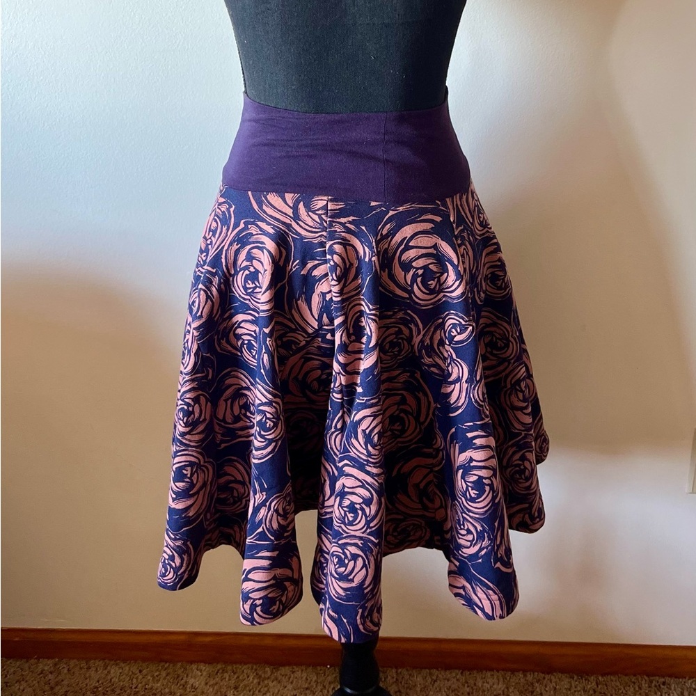 Effie’s Heart High waisted Rose Swing Skirt